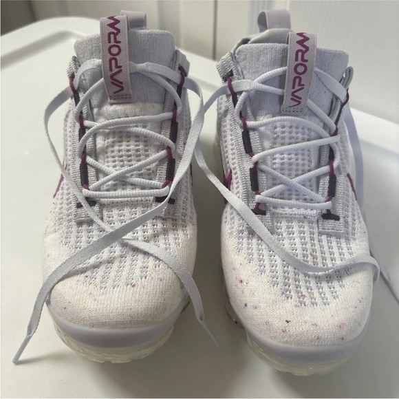 Nike Air VaporMax FK -White Football Grey Hot Fuchsia Dark Raisin - 5.5Y /W 7 - Picture 10 of 10